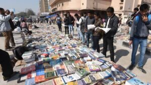 sunday-book-market_e8d14882-b60b-11e9-8cbf-78d1c56f2fe2